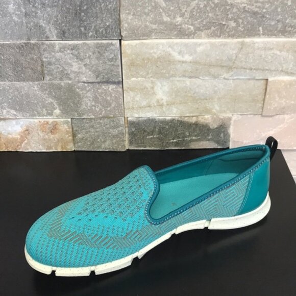 ECCO Women's Intrinsic Karma Slip On - Picture 8 of 8